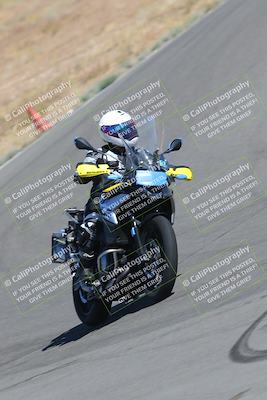 media/Nov-12-2023-Classic Track Days (Sun) [[11f17acb81]]/Group 3/session 2 turn 9/